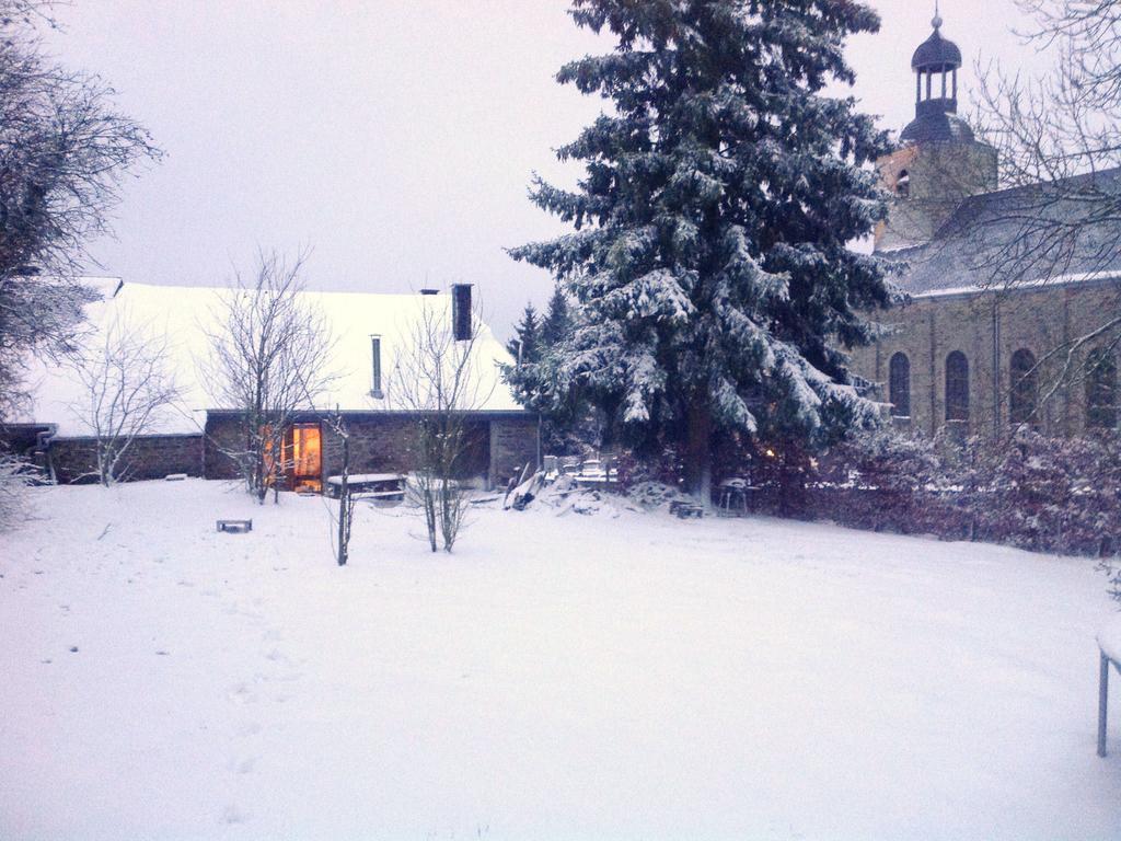 Cozy Holiday Home In Odeigne With Sauna מראה חיצוני תמונה